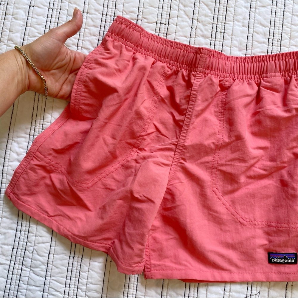 NWT Patagonia Kids 5” Baggies Lined Quick Dry Shorts Afternoon Pink sz Medium 10 - Picture 9 of 9